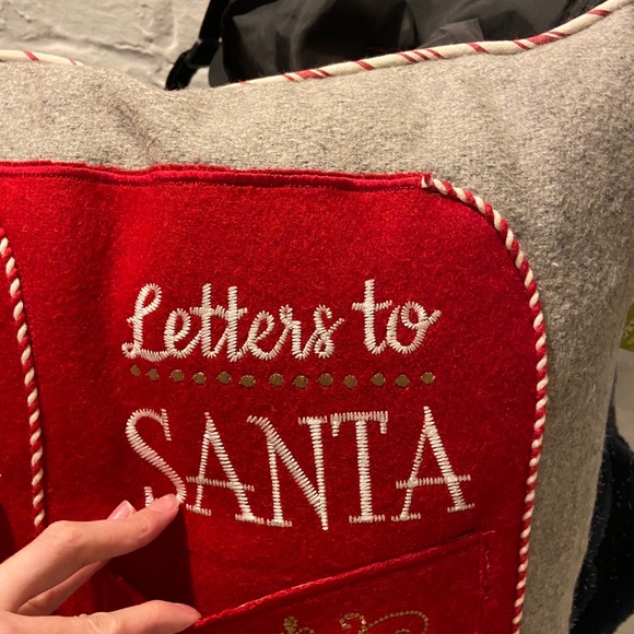 HOLIDAY | letters to santa pillow - Picture 5 of 12